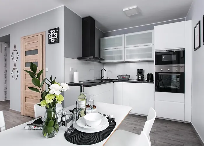 Ξενοδοχείο Novum Krasków