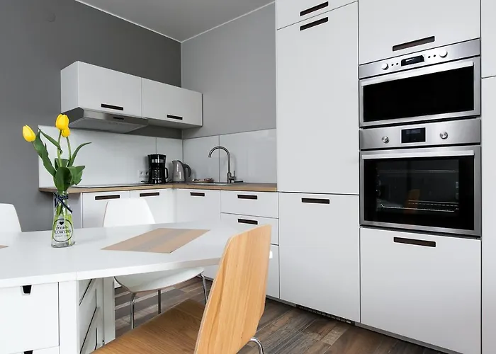 Ξενοδοχείο Novum Krasków